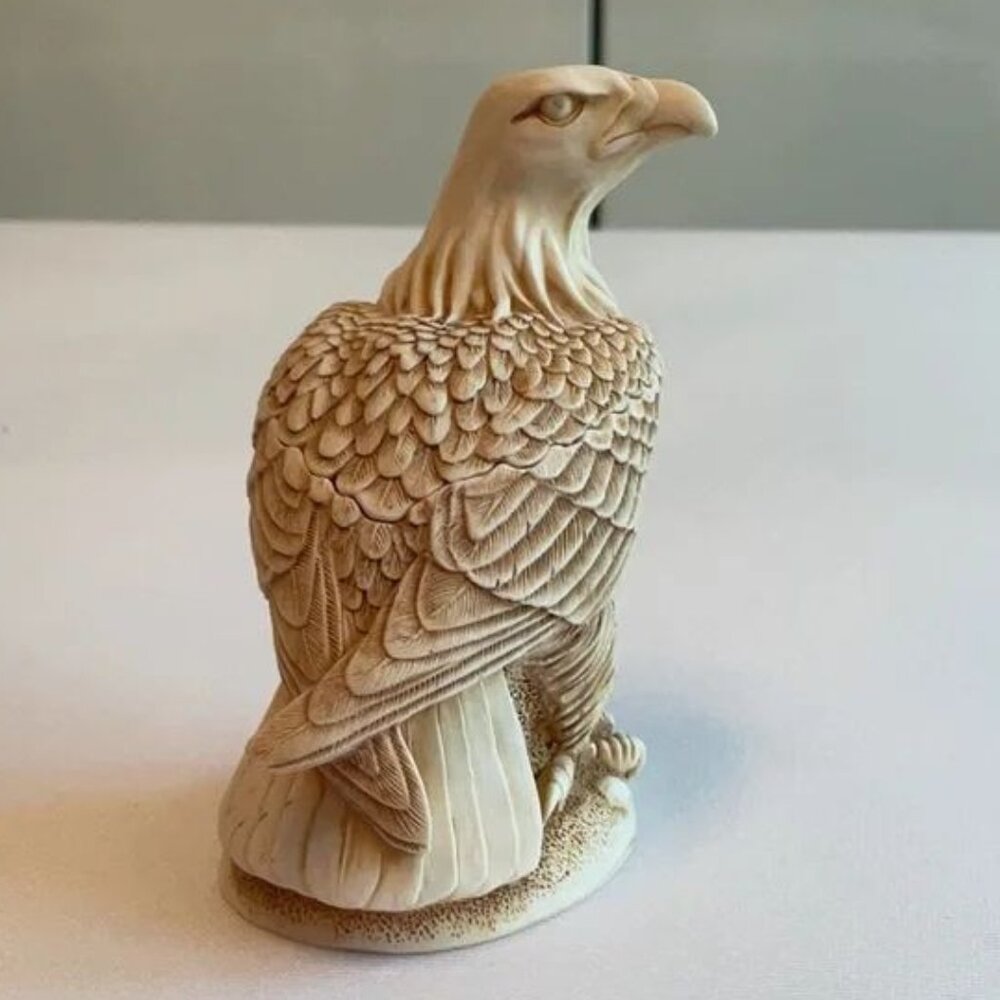 Harmony Kingdom ~ Liberty & Justice Bald Eagle Treasure Jest - Picture 2 of 10